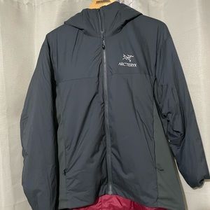 Arcteryx Mens Atom LT